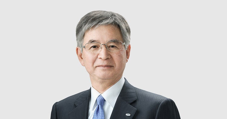 望月 晴文* もちづき はるふみ