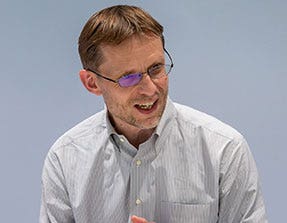 ピーター D. ピーダーセン氏
