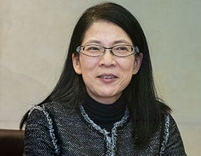 永井 朝子氏