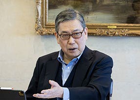 荒井 勝氏