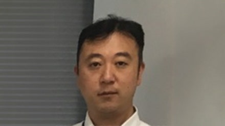 中島 寿雄
