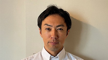山岸 裕