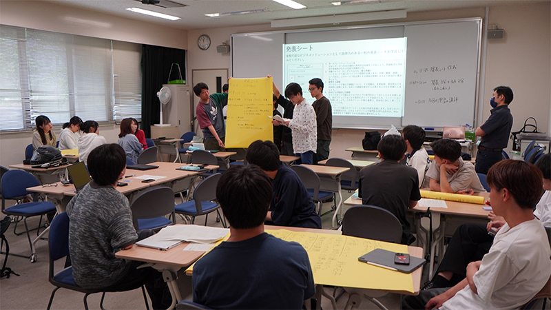 NEC、北九州高専にて生成AIを活用した問題解決型学習（PBL）による社会