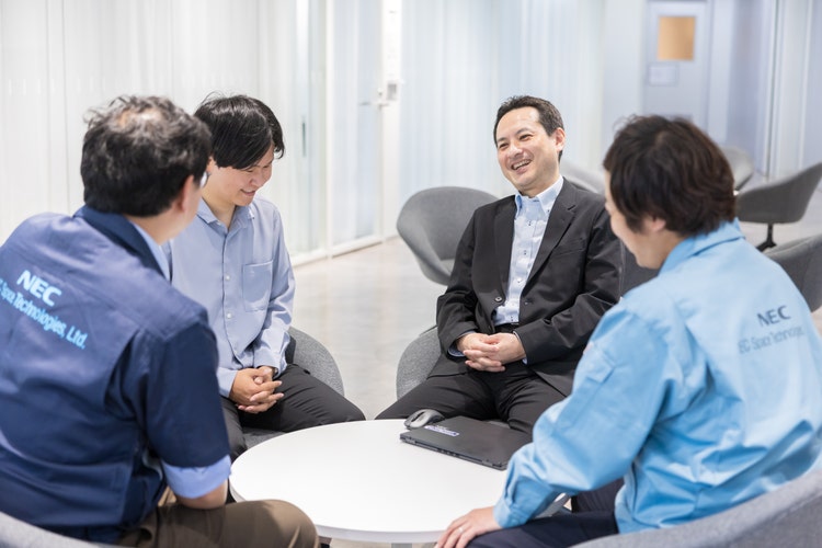 DXが成功すれば宇宙事業のものづくりでは世界一になれると語るSekiguchi氏